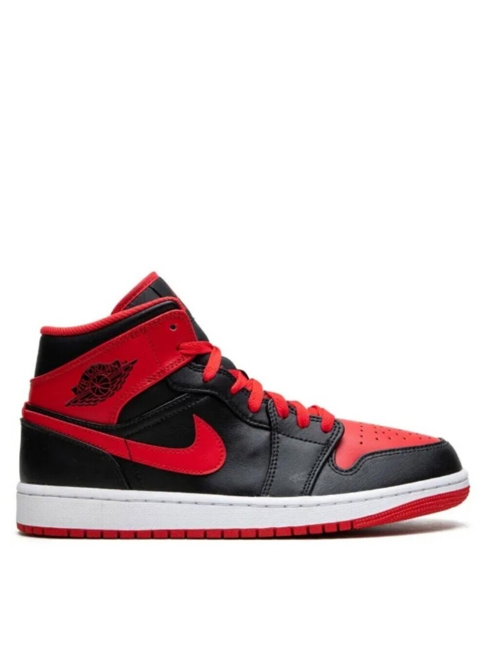 Jordan Air Jordan 1 Mid Alternate Bred Sneakers Colorway Black/Fire Red/ White